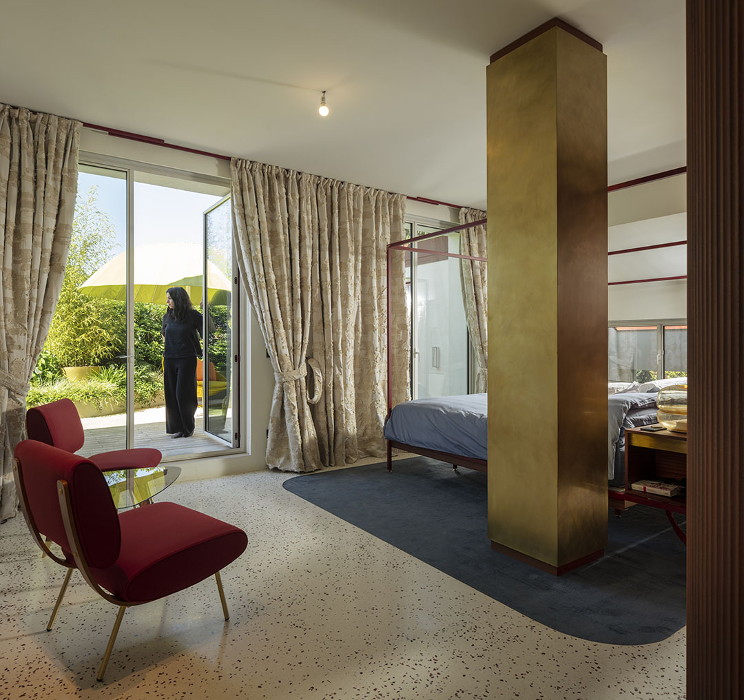 Progetto di interior design a Bologna: Casa LGS - Villa indipendente nei pressi dei Giardini Margherita: nel solco della tradizione, dai nonni alla nipote che ha voluto ridare linfa e vita alla residenza storica della famiglia.